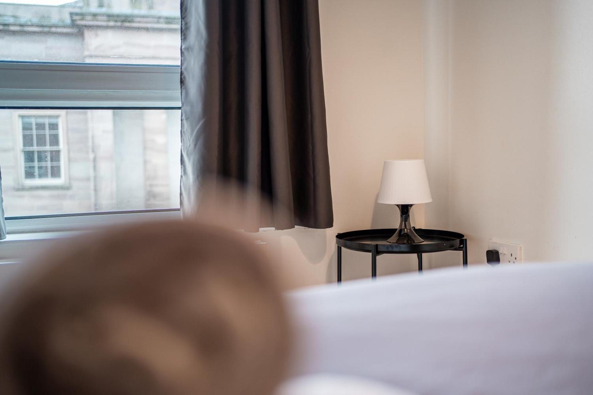 3 Bedroom Central Apartment In Belfast City Centre Buitenkant foto